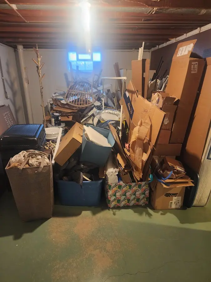 Roll-off dumpster container at job site for Construction Dumpster Rental in Lauderdale Lakes